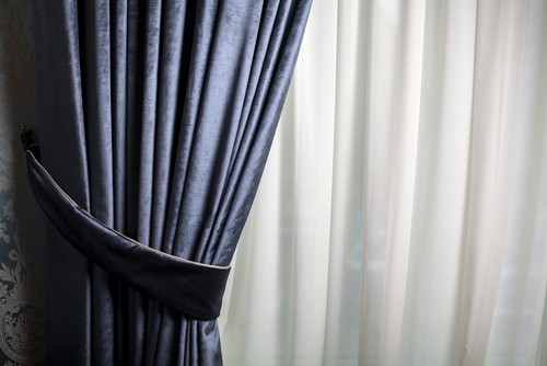 How To Clean Silk Curtains?